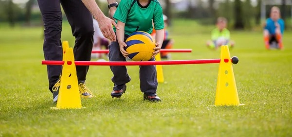 日职联战报：热尔曼破门，广岛三箭2-1战胜湘南丽海